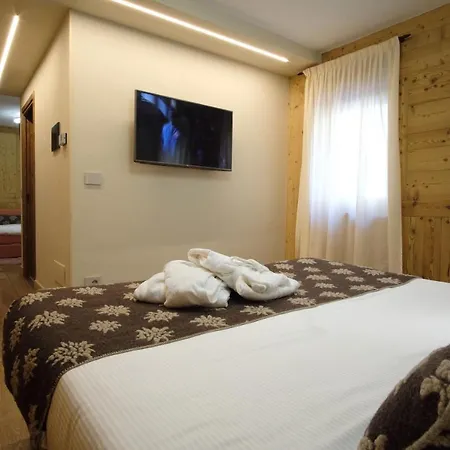 Granta Parey Hotel