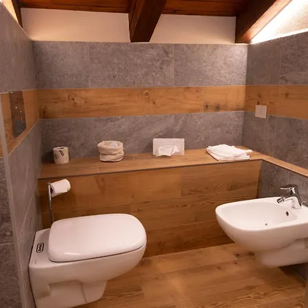 Granta Parey Hotel